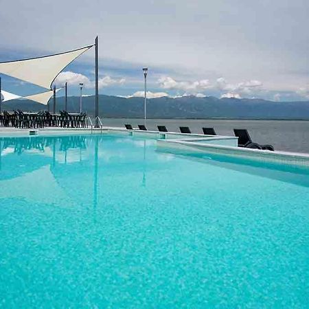 Romantique Dojran Hotel エクステリア 写真