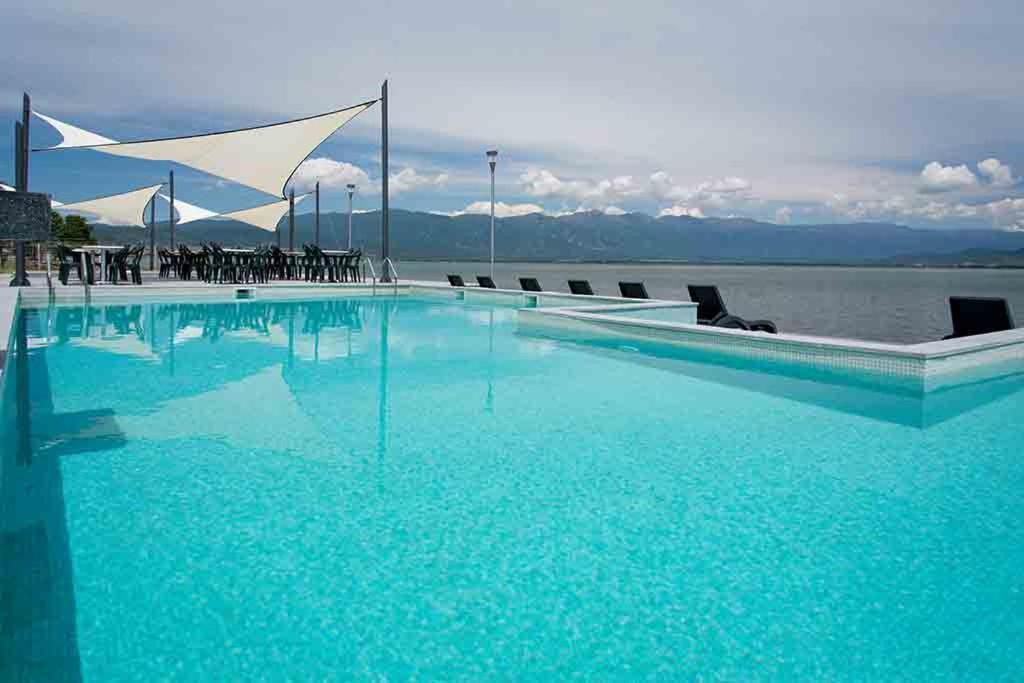 Romantique Dojran Hotel エクステリア 写真