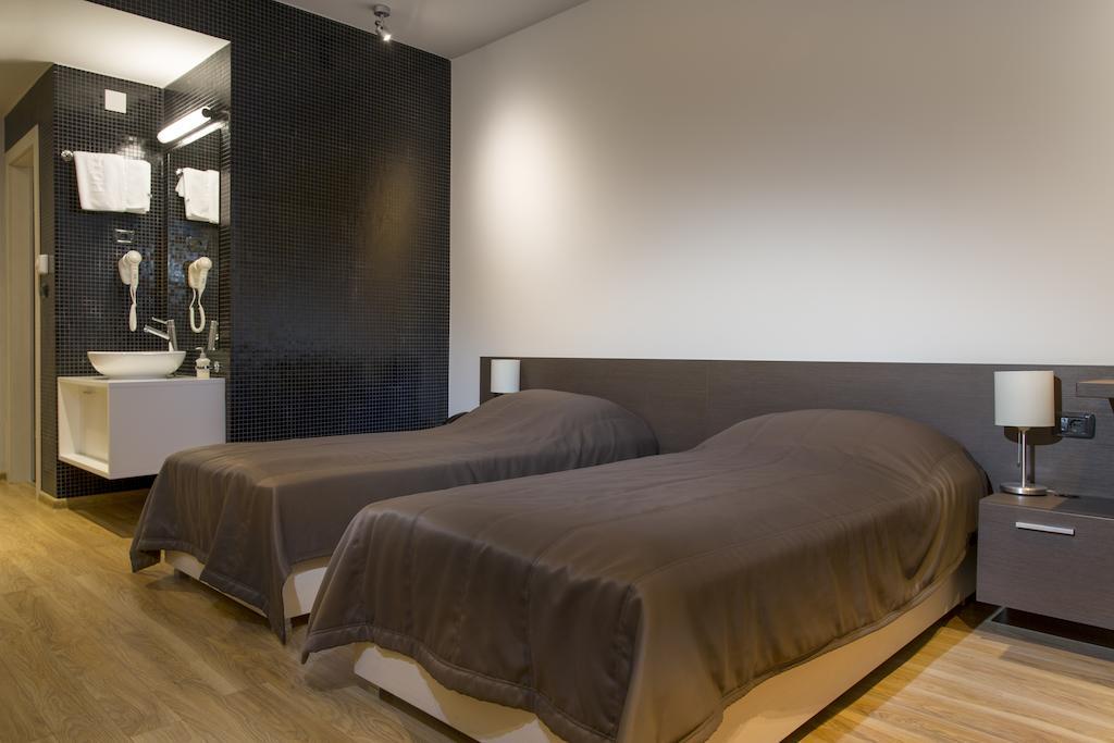 Romantique Dojran Hotel 部屋 写真