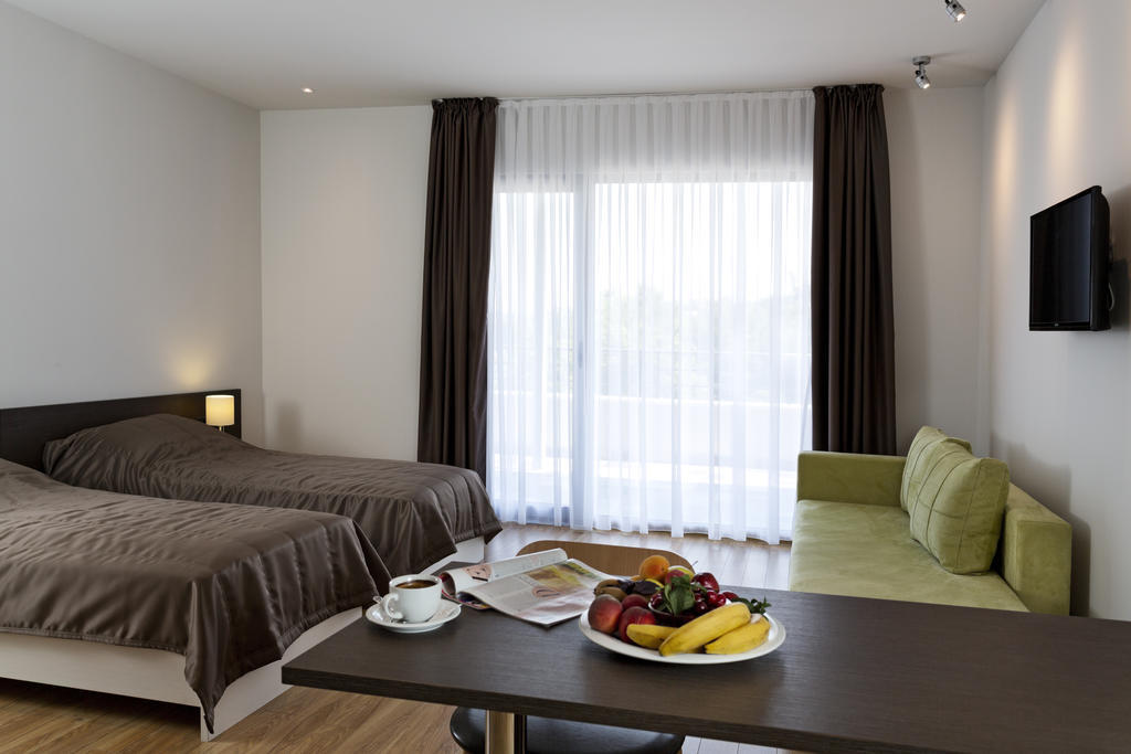 Romantique Dojran Hotel エクステリア 写真